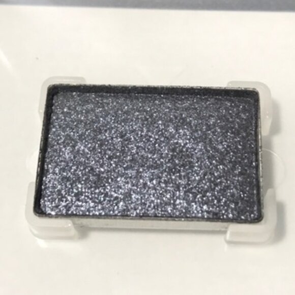 BRILLIANT BLACK Mineral Eye Shadow - Picture 1 of 1